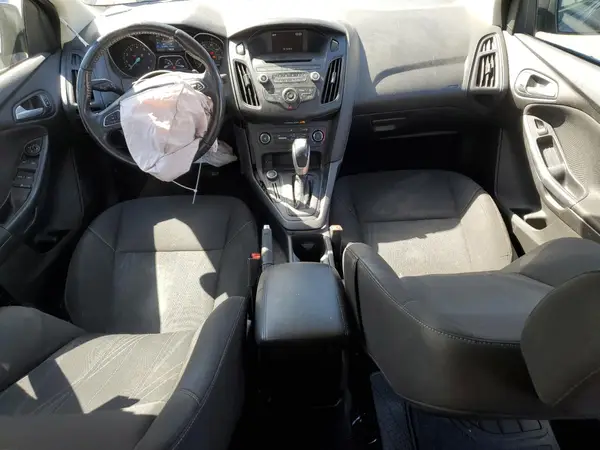 1FADP3F24GL228265 2016 FORD FOCUS - Image 8