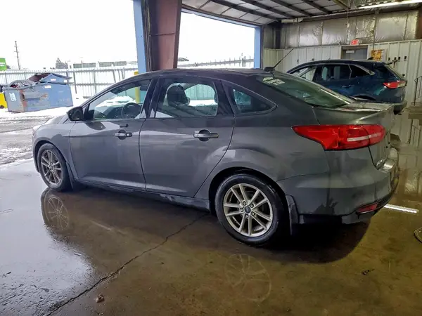 1FADP3F24GL229156 2016 FORD FOCUS - Image 2