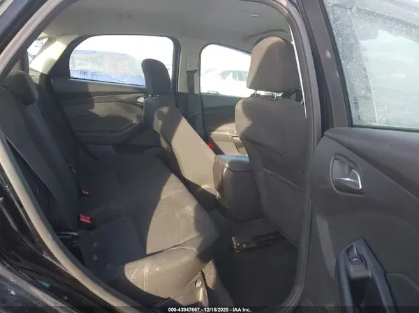 1FADP3F24GL229285 2016 FORD FOCUS - Image 8