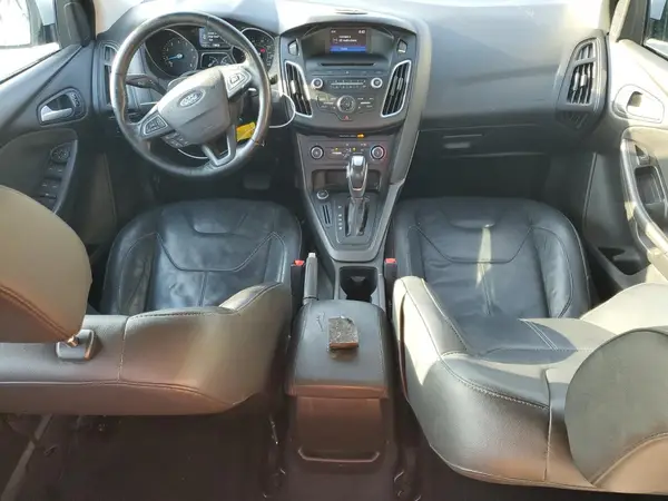 1FADP3F24GL235393 2016 FORD FOCUS - Image 8