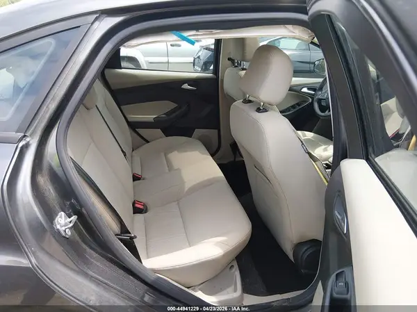 1FADP3F24GL241128 2016 FORD FOCUS - Image 8