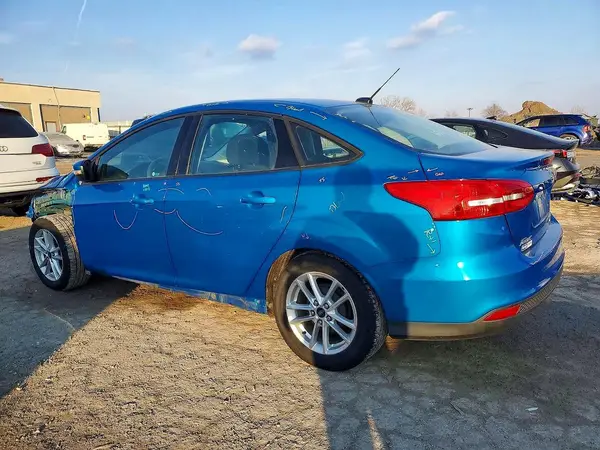1FADP3F24GL243929 2016 FORD FOCUS - Image 2