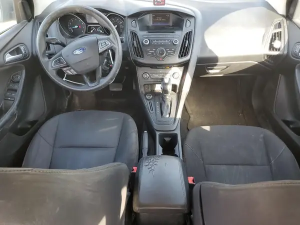 1FADP3F24GL247737 2016 FORD FOCUS - Image 8