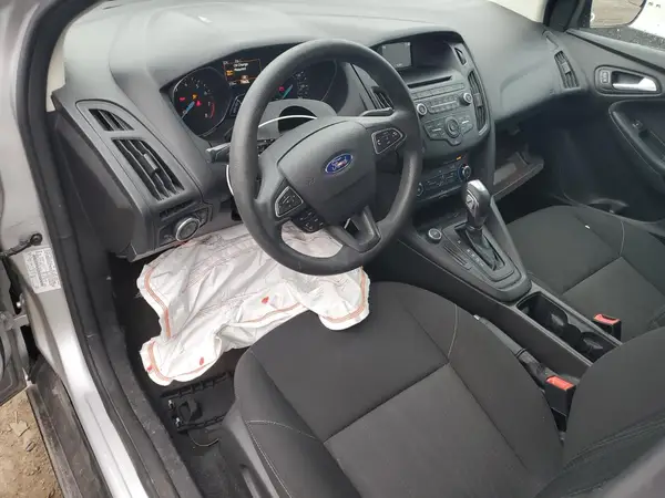 1FADP3F24GL249780 2016 FORD FOCUS - Image 8