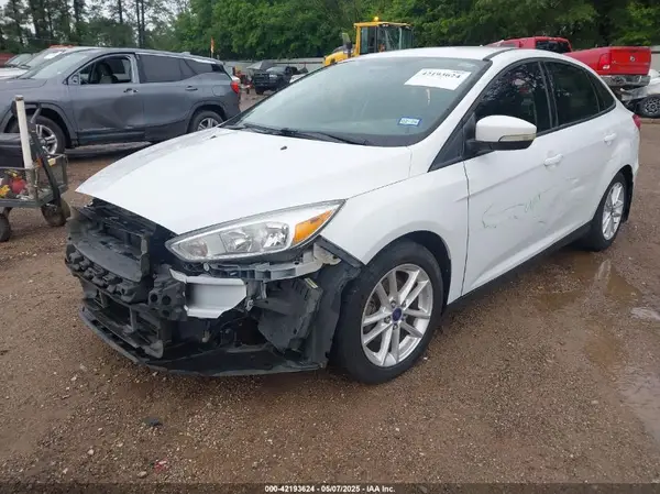 1FADP3F24GL253067 2016 FORD FOCUS - Image 2