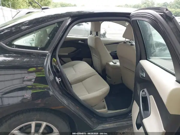 1FADP3F24GL262223 2016 FORD FOCUS - Image 8