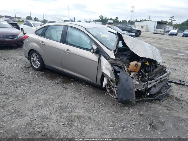 1FADP3F24GL264117 2016 FORD FOCUS - Image 1
