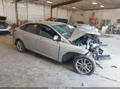 1FADP3F24GL268930 2016 FORD FOCUS