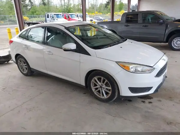 1FADP3F24GL272055 2016 FORD FOCUS - Image 1