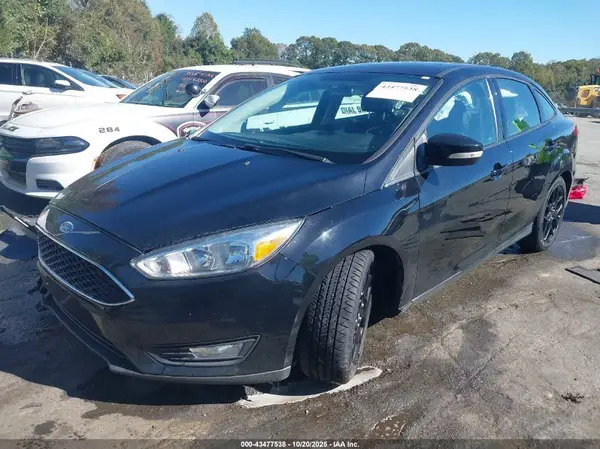 1FADP3F24GL274260 2016 FORD FOCUS - Image 2