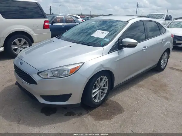 1FADP3F24GL275411 2016 FORD FOCUS - Image 2