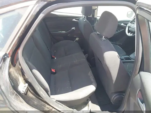 1FADP3F24GL276316 2016 FORD FOCUS - Image 8