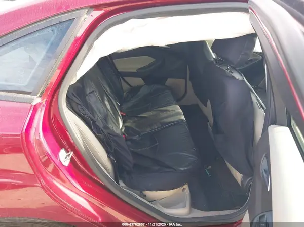 1FADP3F24GL279619 2016 FORD FOCUS - Image 8