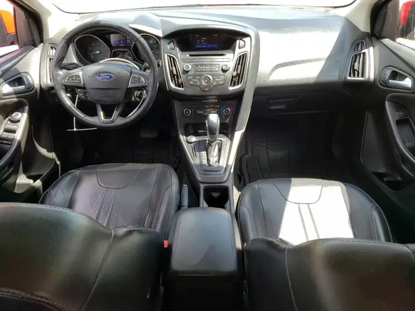 1FADP3F24GL290703 2016 FORD FOCUS - Image 8