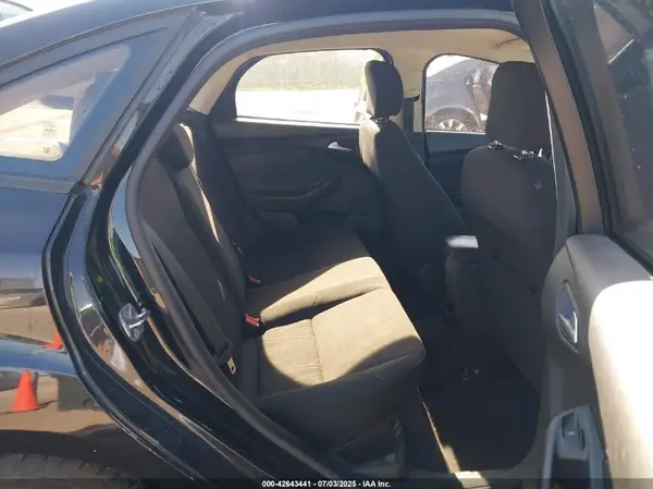 1FADP3F24GL297358 2016 FORD FOCUS - Image 8