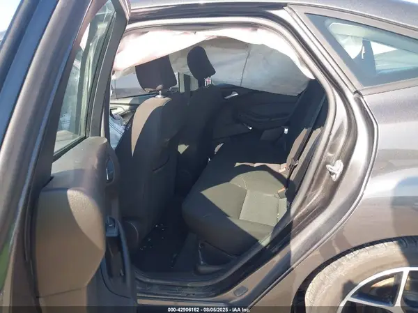 1FADP3F24GL297361 2016 FORD FOCUS - Image 8