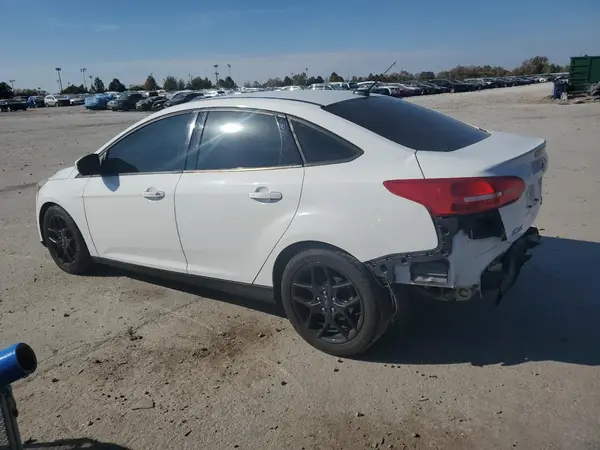 1FADP3F24GL299000 2016 FORD FOCUS - Image 2