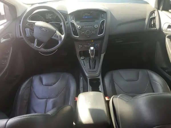 1FADP3F24GL299000 2016 FORD FOCUS - Image 8