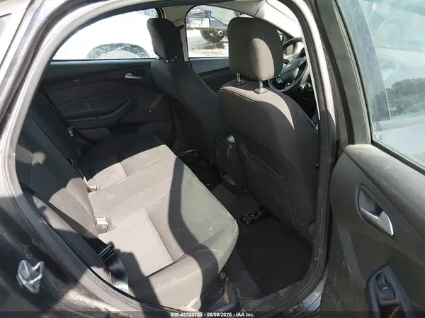 1FADP3F24GL301408 2016 FORD FOCUS - Image 8