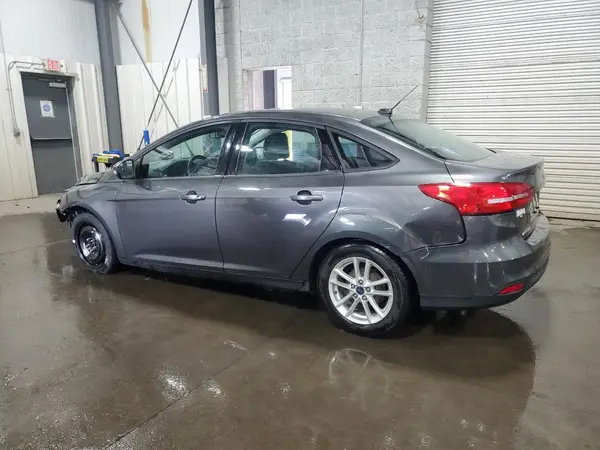1FADP3F24GL303272 2016 FORD FOCUS - Image 2