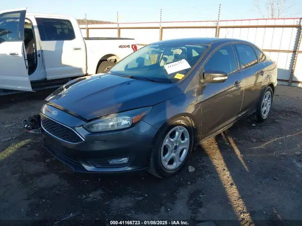 1FADP3F24GL315048 2016 FORD FOCUS - Image 2