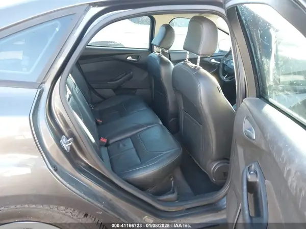 1FADP3F24GL315048 2016 FORD FOCUS - Image 8