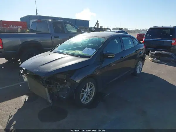 1FADP3F24GL324557 2016 FORD FOCUS - Image 2