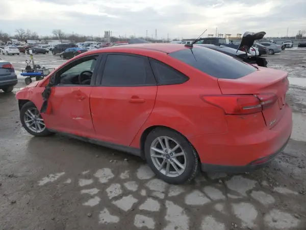 1FADP3F24GL328818 2016 FORD FOCUS - Image 2