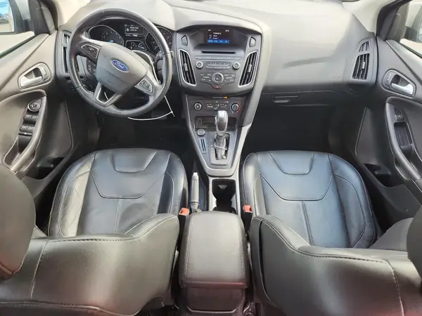 1FADP3F24GL332318 2016 FORD FOCUS - Image 8