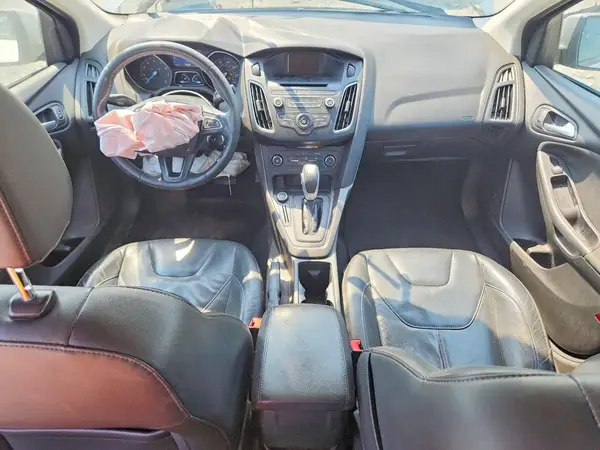 1FADP3F24GL339754 2016 FORD FOCUS - Image 8