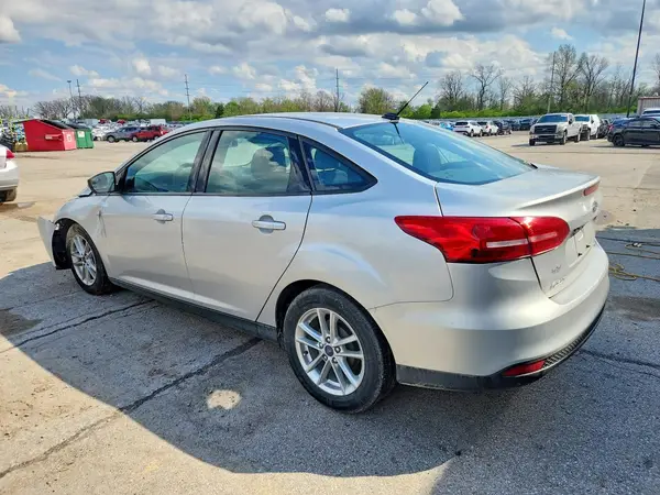1FADP3F24GL346395 2016 FORD FOCUS - Image 2