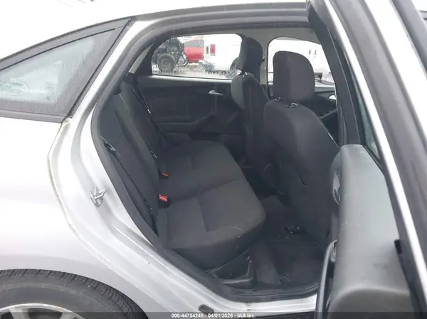 1FADP3F24GL347823 2016 FORD FOCUS - Image 8