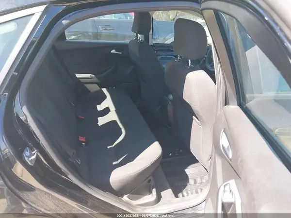 1FADP3F24GL348485 2016 FORD FOCUS - Image 8