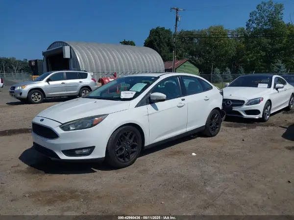 1FADP3F24GL349961 2016 FORD FOCUS - Image 2