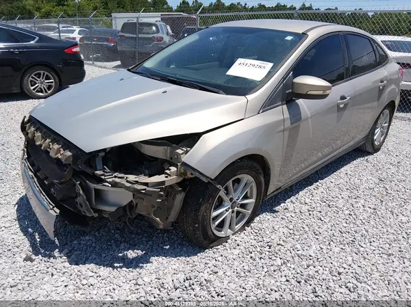 1FADP3F24GL356196 2016 FORD FOCUS - Image 2
