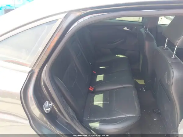 1FADP3F24GL360300 2016 FORD FOCUS - Image 8