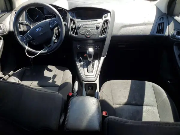 1FADP3F24GL372561 2016 FORD FOCUS - Image 8