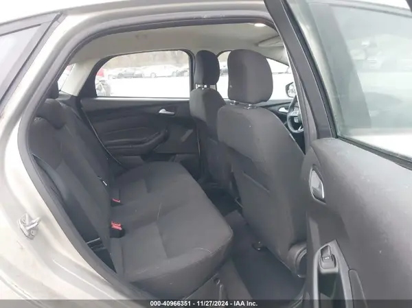 1FADP3F24GL379431 2016 FORD FOCUS - Image 8