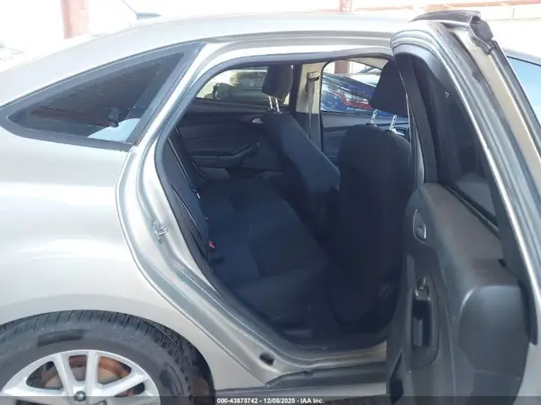 1FADP3F24GL380191 2016 FORD FOCUS - Image 8