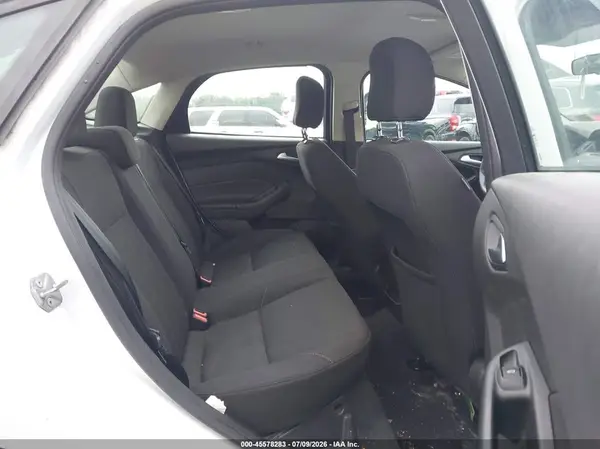 1FADP3F24GL381406 2016 FORD FOCUS - Image 8