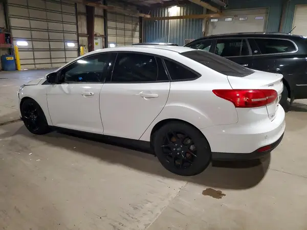 1FADP3F24GL391854 2016 FORD FOCUS - Image 2