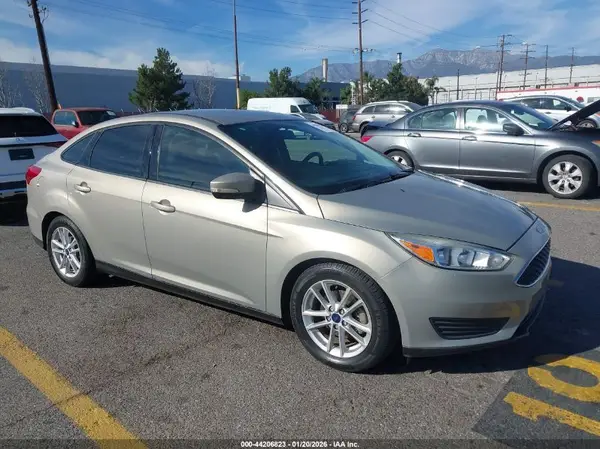 1FADP3F24GL392034 2016 FORD FOCUS - Image 1