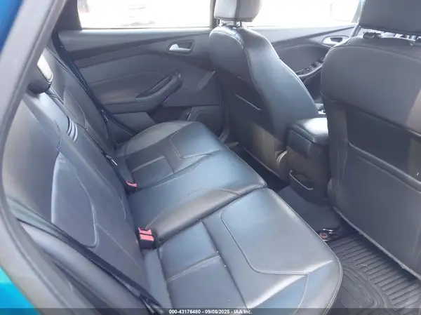 1FADP3F24GL392955 2016 FORD FOCUS - Image 8