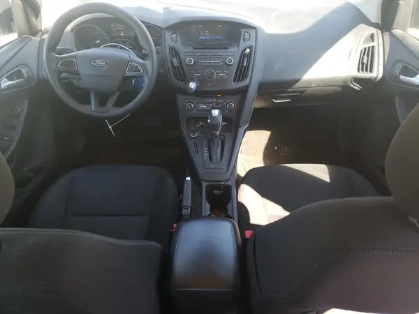 1FADP3F24GL396729 2016 FORD FOCUS - Image 8