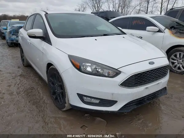 1FADP3F24GL397864 2016 FORD FOCUS - Image 1