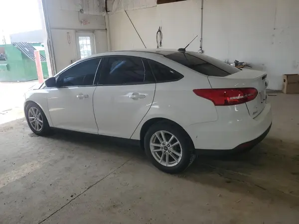 1FADP3F24GL403808 2016 FORD FOCUS - Image 2