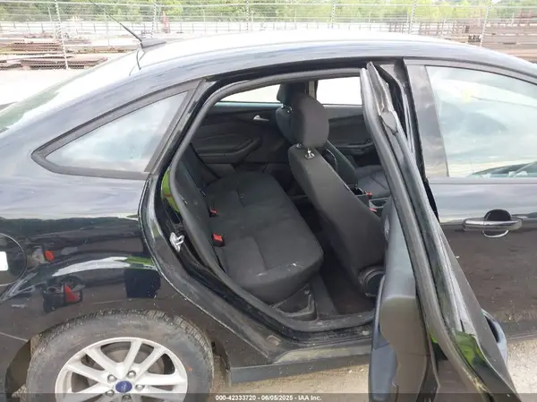 1FADP3F24HL217039 2017 FORD FOCUS - Image 8
