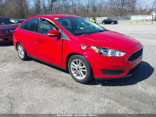 1FADP3F24HL226176 2017 FORD FOCUS - Image 1