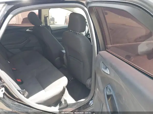 1FADP3F24HL229787 2017 FORD FOCUS - Image 8