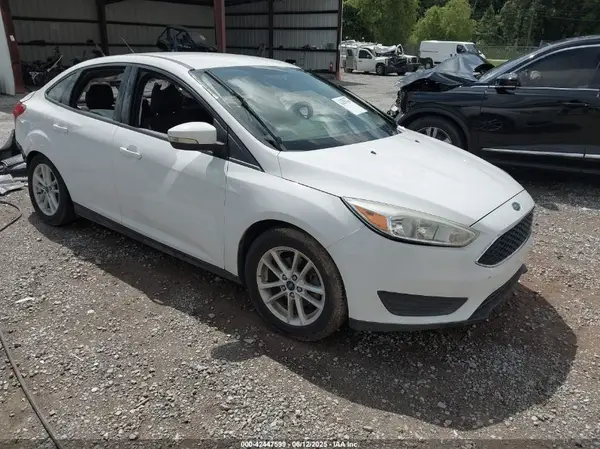 1FADP3F24HL231488 2017 FORD FOCUS - Image 1